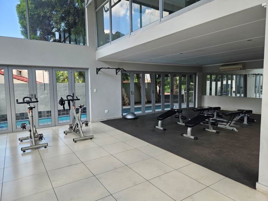 To Let 2 Bedroom Property for Rent in Atholl Gauteng