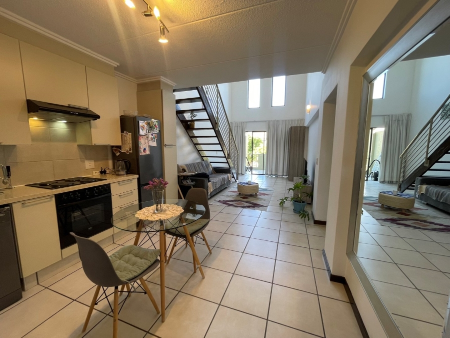 To Let 2 Bedroom Property for Rent in Bryanston Gauteng