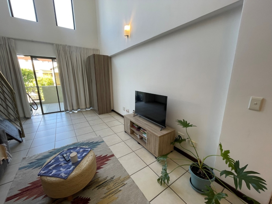 To Let 2 Bedroom Property for Rent in Bryanston Gauteng