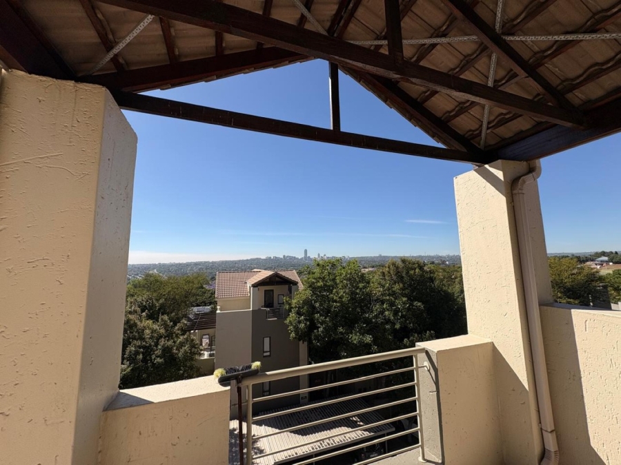 To Let 2 Bedroom Property for Rent in Bryanston Gauteng