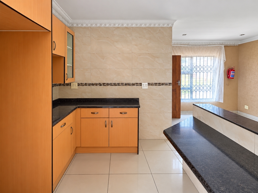 To Let 3 Bedroom Property for Rent in Protea Glen Gauteng
