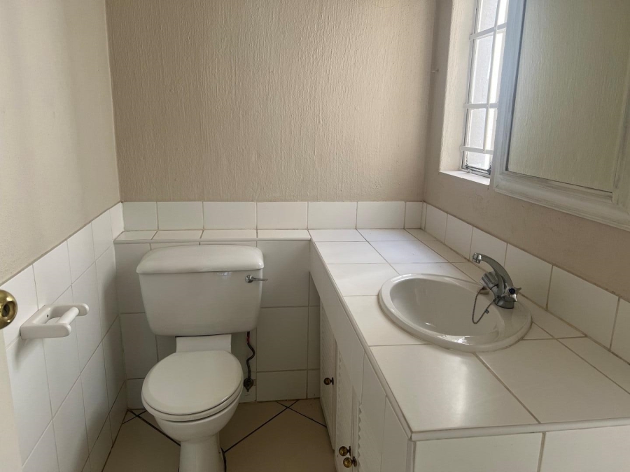 To Let 2 Bedroom Property for Rent in Rivonia Gauteng