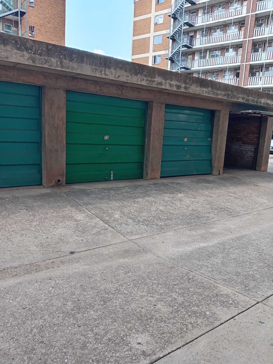 2 Bedroom Property for Sale in Arcadia Gauteng