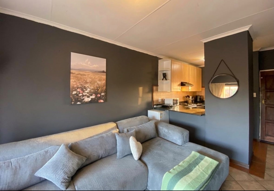2 Bedroom Property for Sale in Equestria Gauteng
