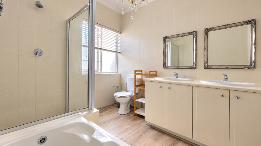 3 Bedroom Property for Sale in Pineslopes Gauteng