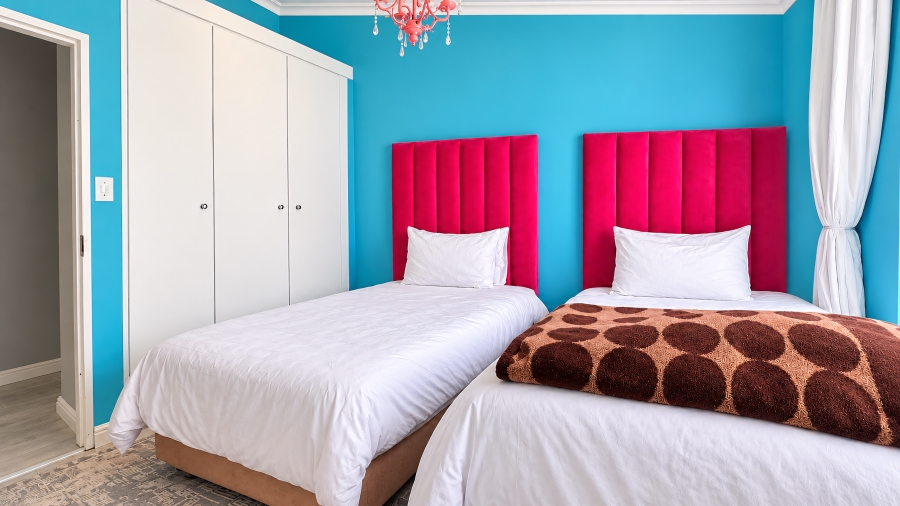 3 Bedroom Property for Sale in Pineslopes Gauteng