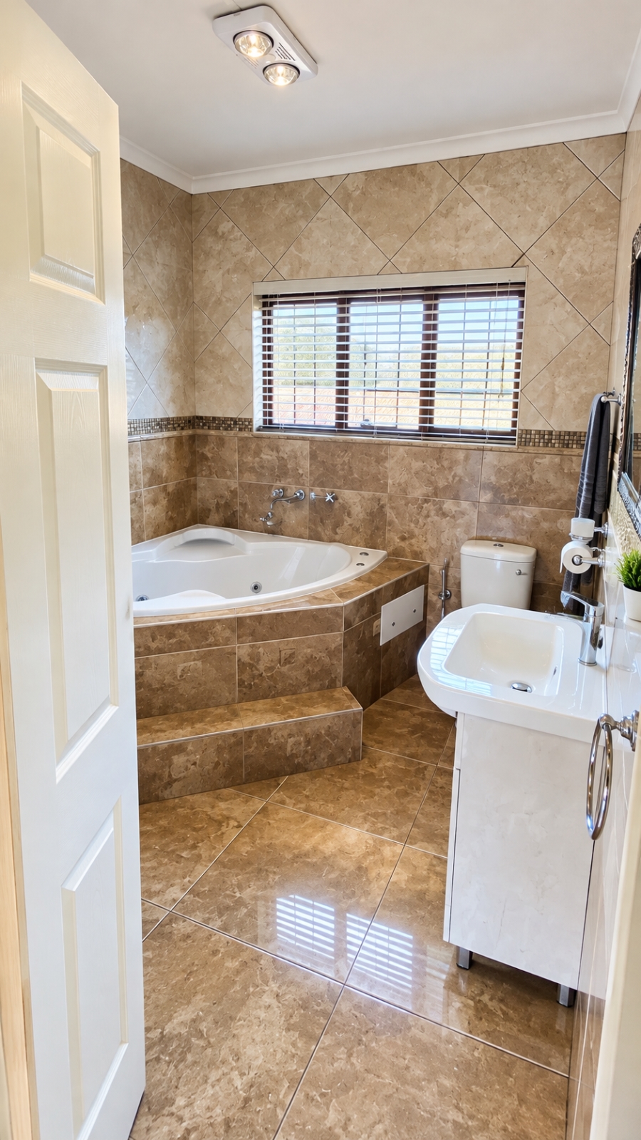 2 Bedroom Property for Sale in Primrose Hill Gauteng