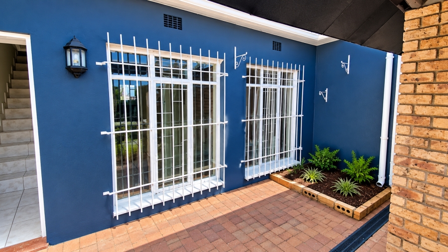 2 Bedroom Property for Sale in Primrose Hill Gauteng