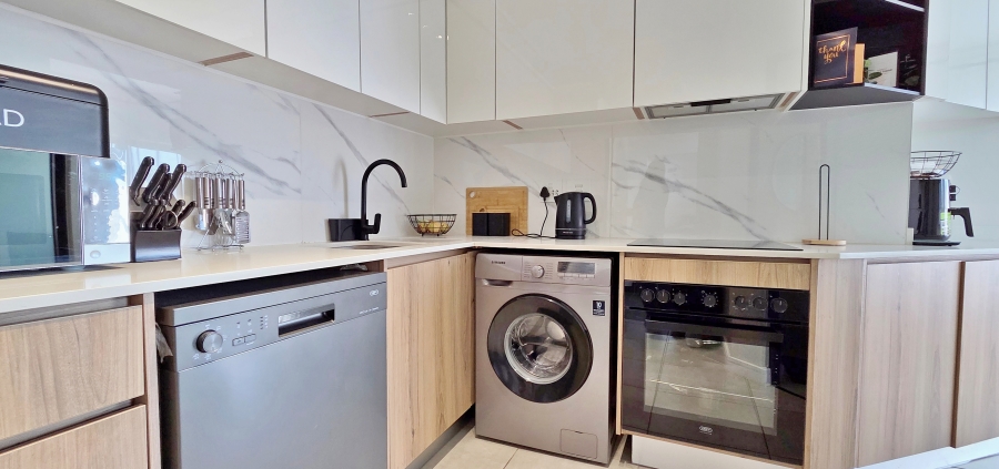 1 Bedroom Property for Sale in Waterfall Gauteng