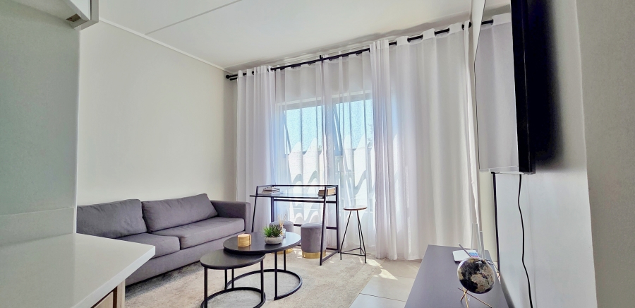 1 Bedroom Property for Sale in Waterfall Gauteng