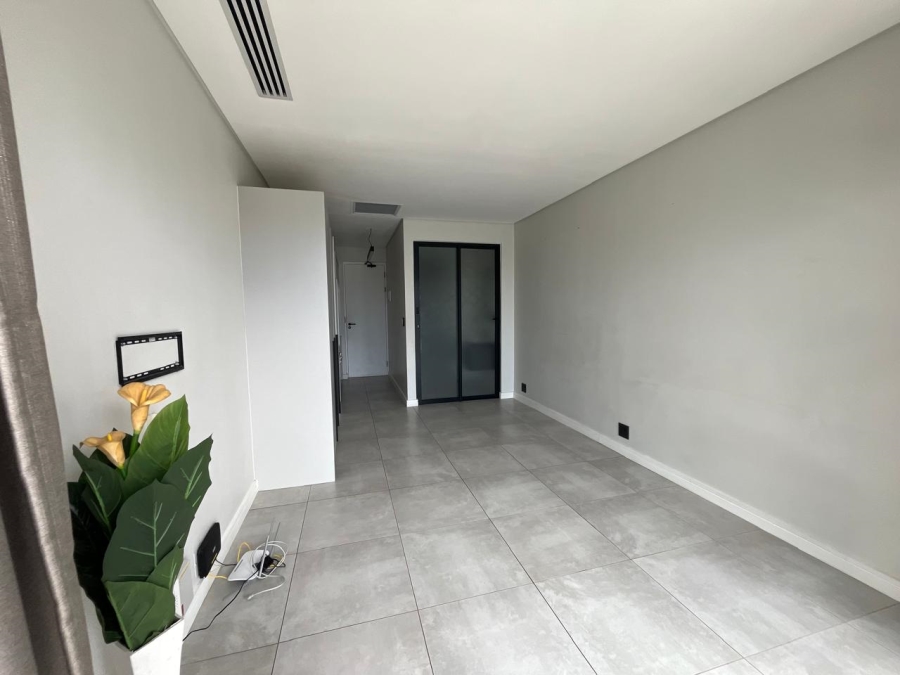 1 Bedroom Property for Sale in Waterfall Gauteng