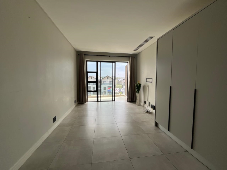 1 Bedroom Property for Sale in Waterfall Gauteng