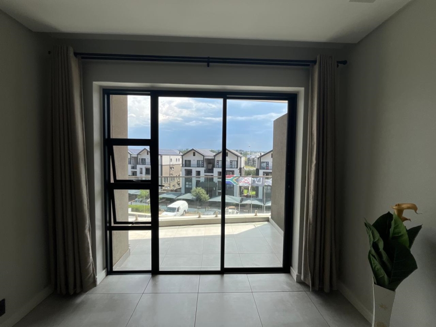 1 Bedroom Property for Sale in Waterfall Gauteng