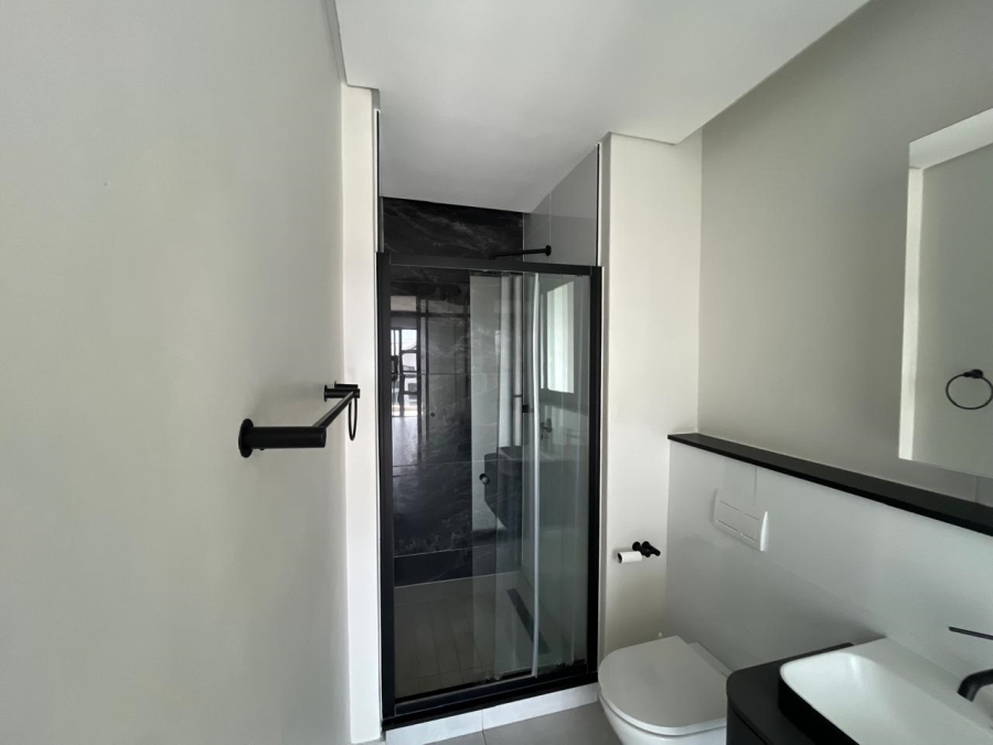 1 Bedroom Property for Sale in Waterfall Gauteng