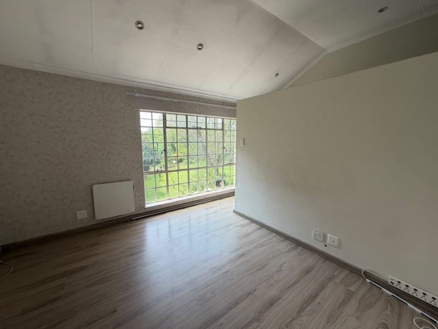To Let 3 Bedroom Property for Rent in Atholl Gardens Gauteng