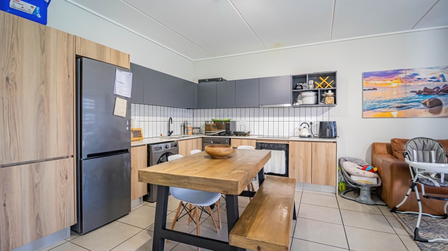 3 Bedroom Property for Sale in Aspen Hills Gauteng