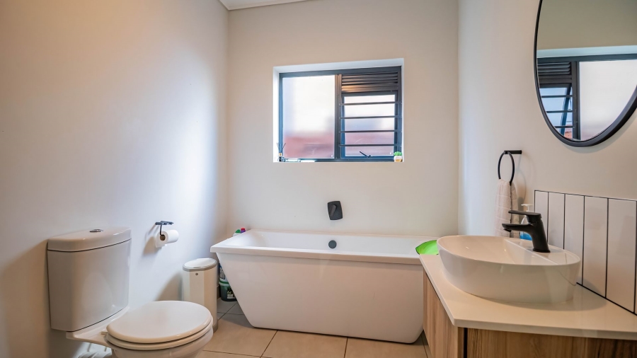 3 Bedroom Property for Sale in Aspen Hills Gauteng