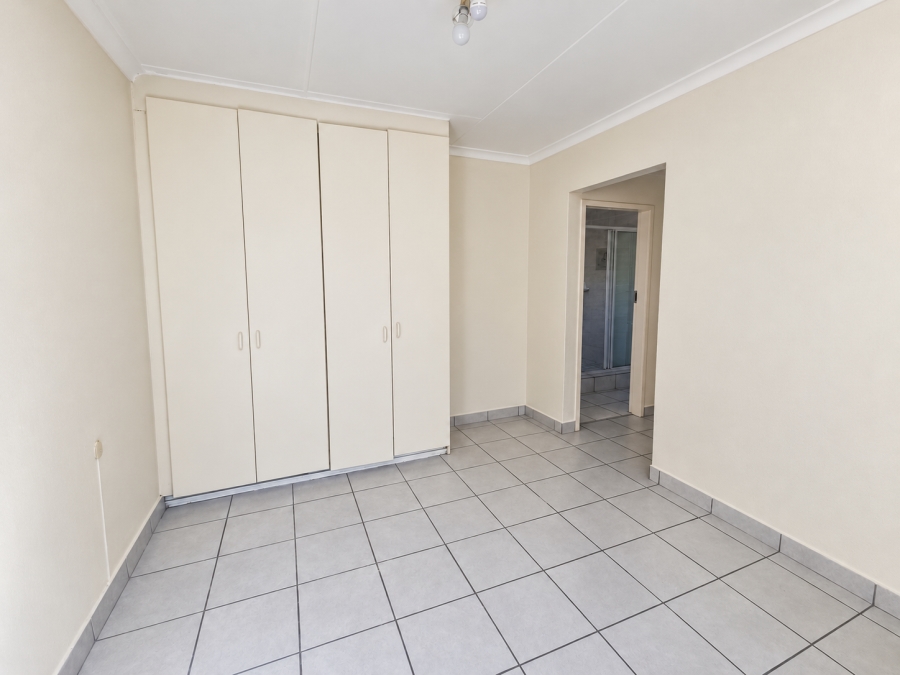 To Let 2 Bedroom Property for Rent in Honeydew Gauteng