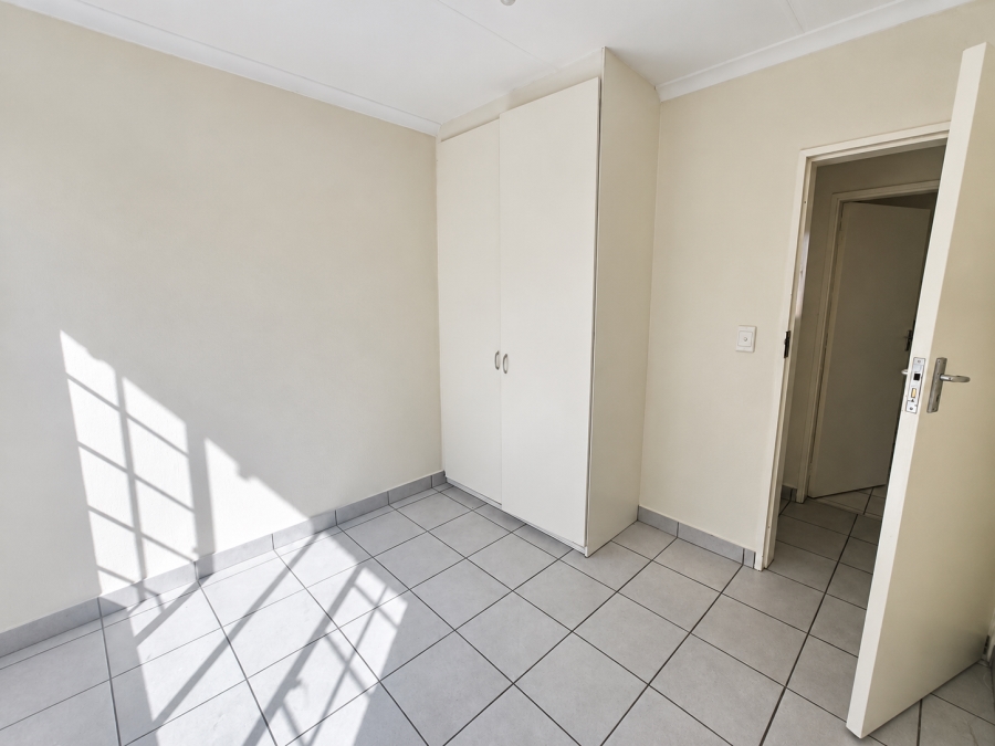 To Let 2 Bedroom Property for Rent in Honeydew Gauteng
