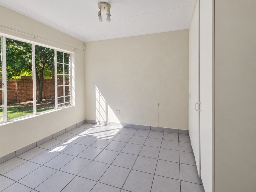 To Let 2 Bedroom Property for Rent in Honeydew Gauteng
