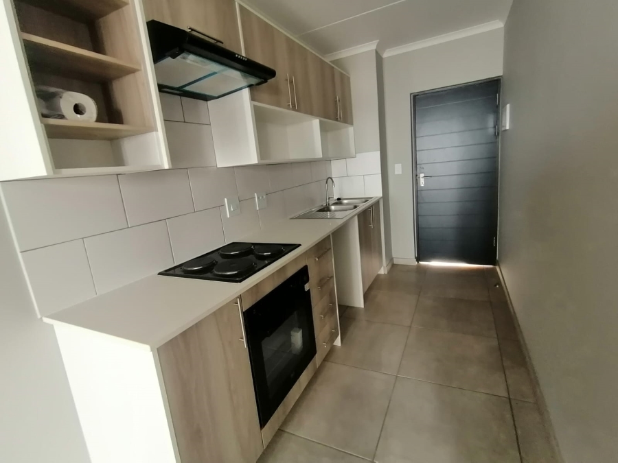 2 Bedroom Property for Sale in Glen Marais Gauteng