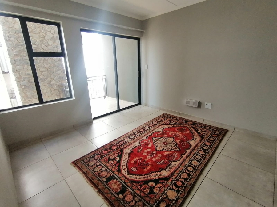 2 Bedroom Property for Sale in Glen Marais Gauteng