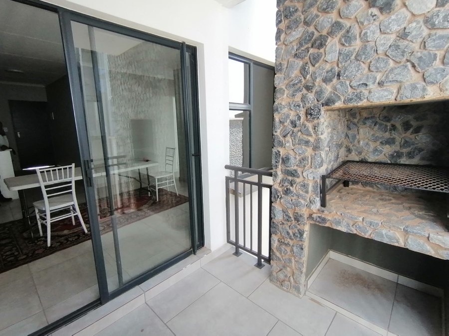 2 Bedroom Property for Sale in Glen Marais Gauteng