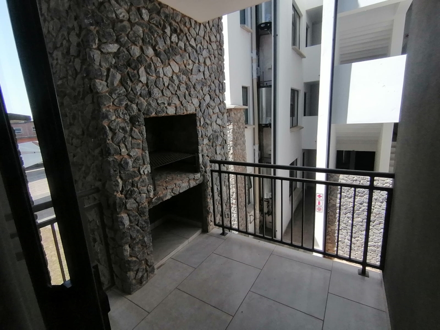 2 Bedroom Property for Sale in Glen Marais Gauteng