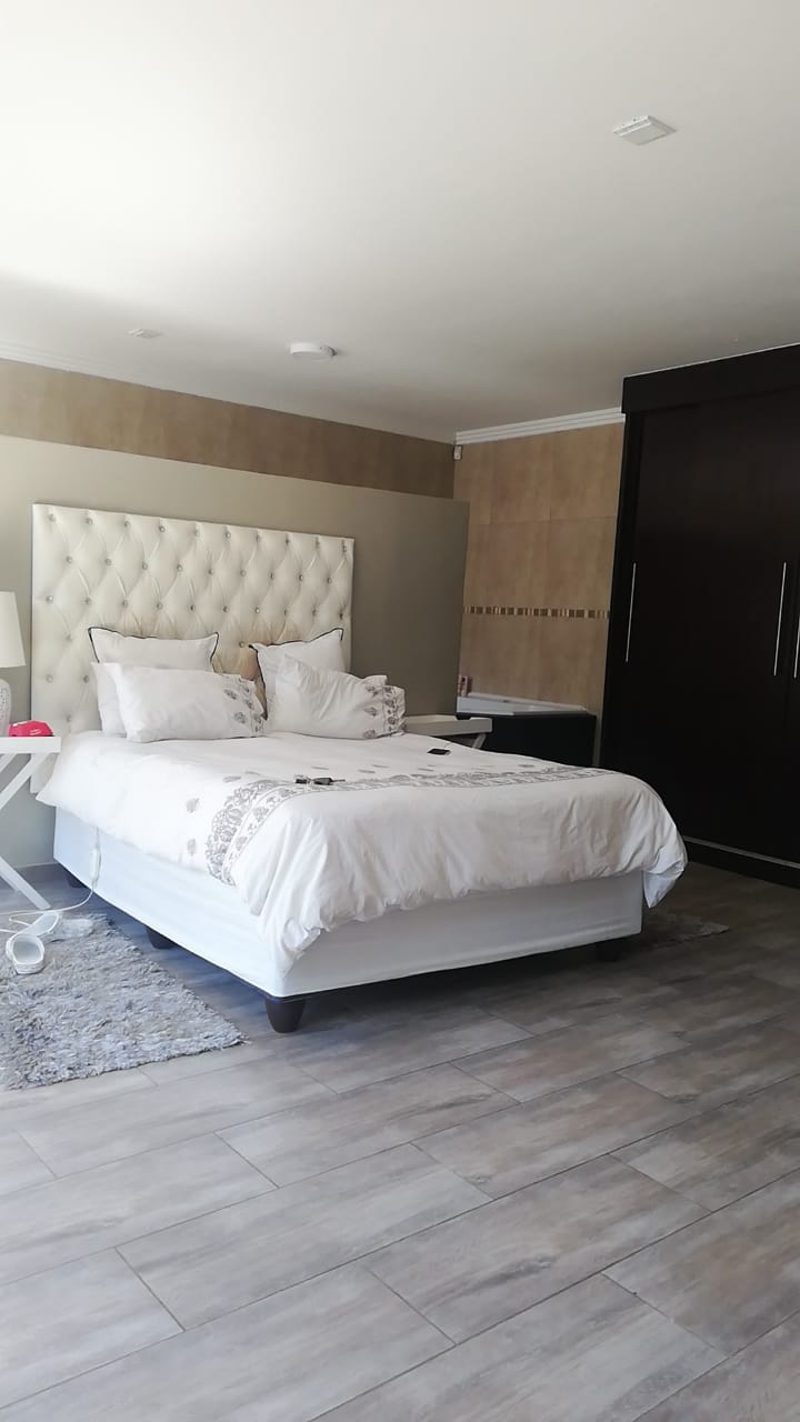 To Let 3 Bedroom Property for Rent in Noordheuwel Gauteng
