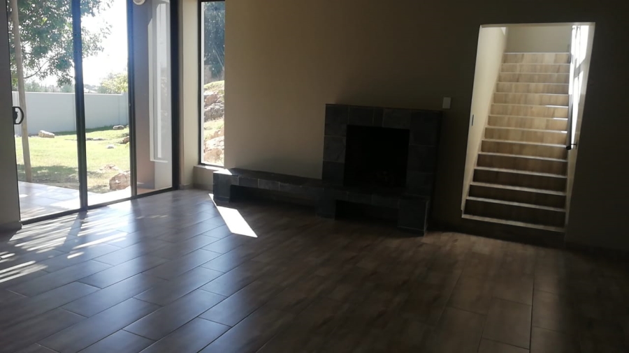 To Let 3 Bedroom Property for Rent in Noordheuwel Gauteng