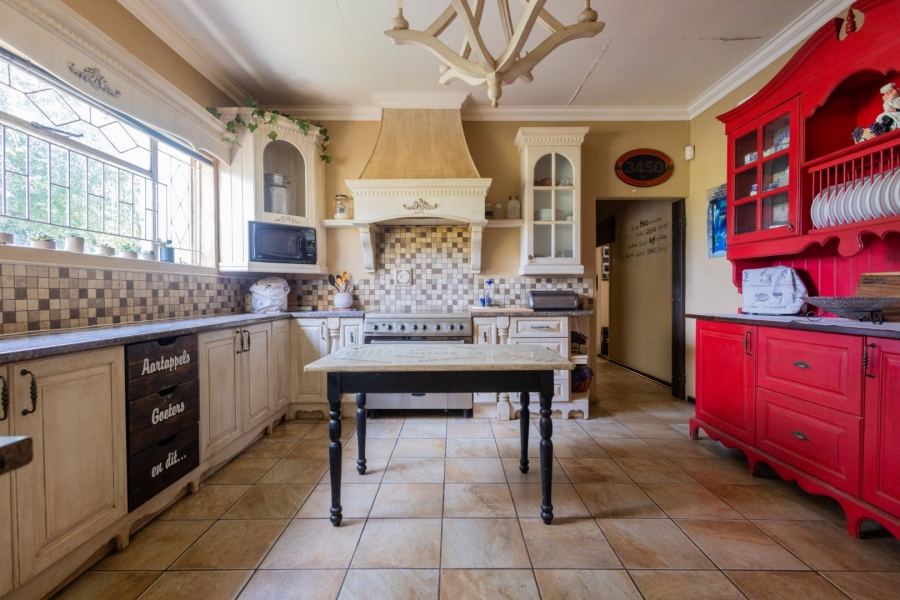 5 Bedroom Property for Sale in Wheatlands A H Gauteng