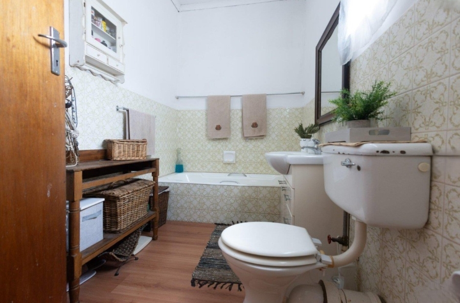 5 Bedroom Property for Sale in Wheatlands A H Gauteng