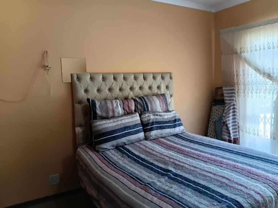 3 Bedroom Property for Sale in Witpoortjie Gauteng