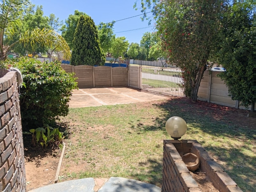 3 Bedroom Property for Sale in Witpoortjie Gauteng