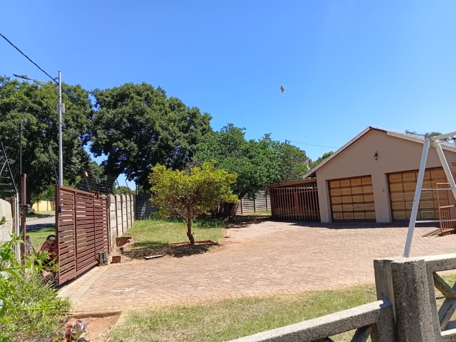 3 Bedroom Property for Sale in Witpoortjie Gauteng