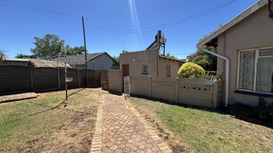 3 Bedroom Property for Sale in Witpoortjie Gauteng