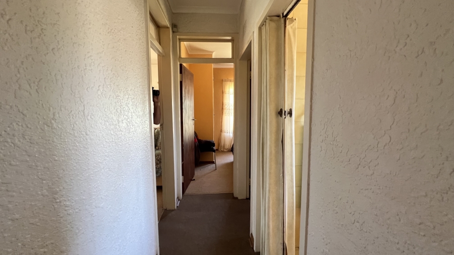3 Bedroom Property for Sale in Witpoortjie Gauteng