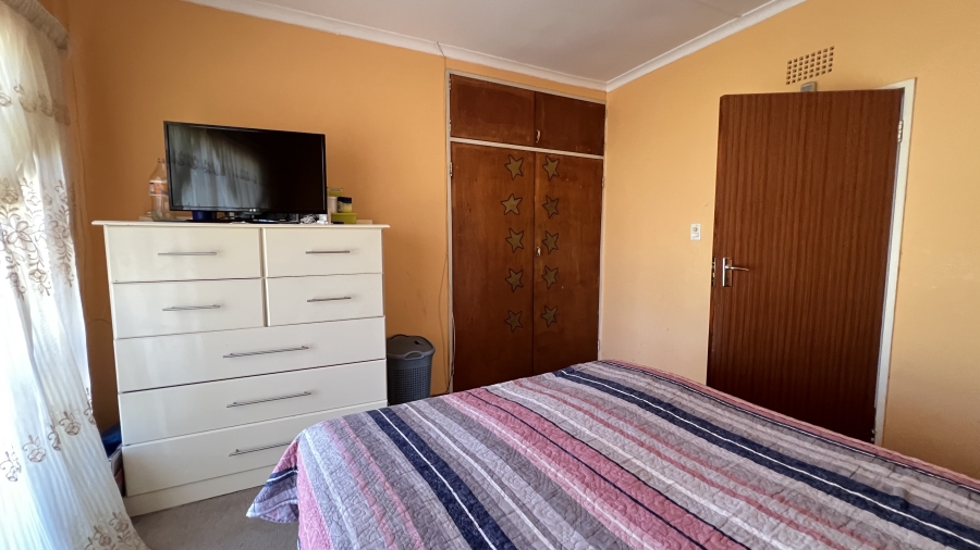 3 Bedroom Property for Sale in Witpoortjie Gauteng