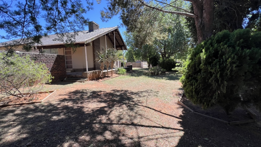 3 Bedroom Property for Sale in Witpoortjie Gauteng