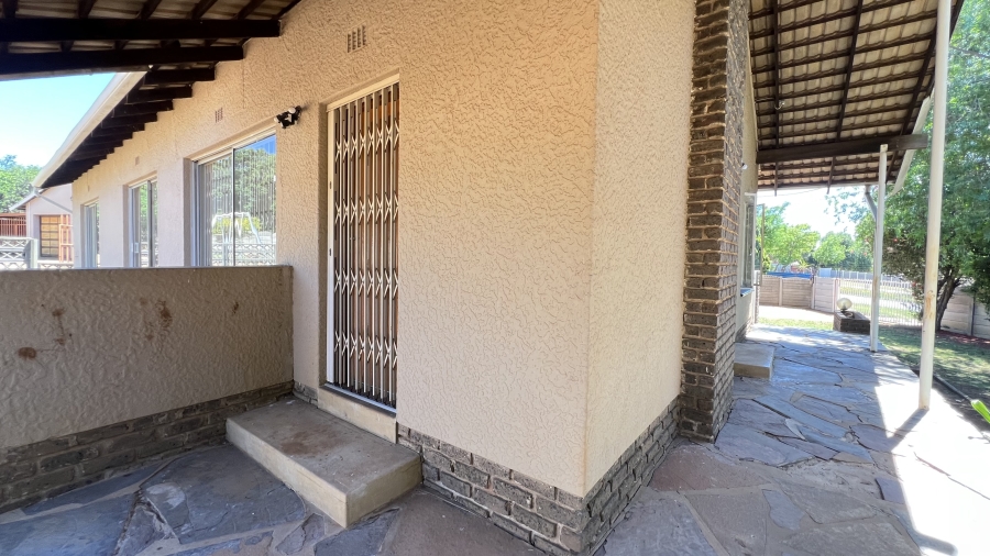 3 Bedroom Property for Sale in Witpoortjie Gauteng