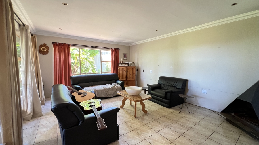 4 Bedroom Property for Sale in Beckedan Gauteng