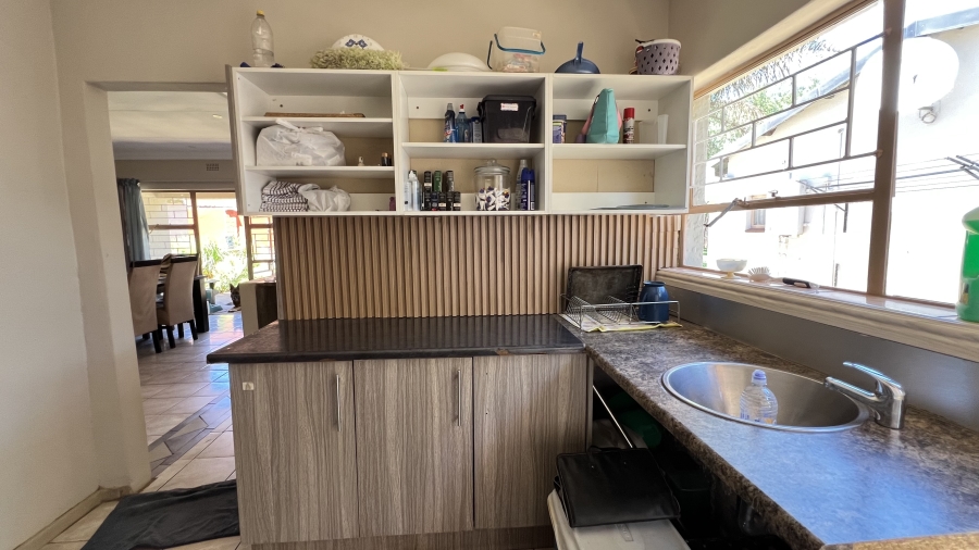 4 Bedroom Property for Sale in Beckedan Gauteng