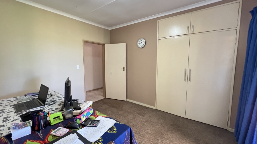 4 Bedroom Property for Sale in Beckedan Gauteng