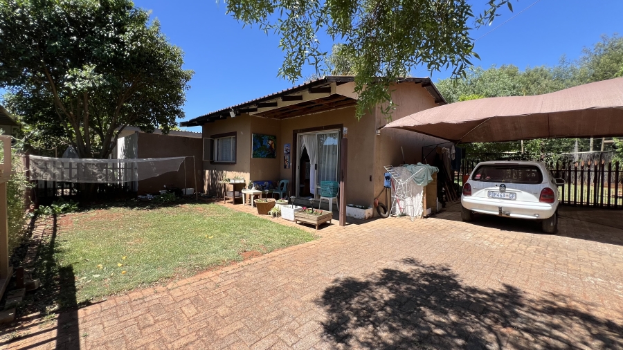 4 Bedroom Property for Sale in Beckedan Gauteng