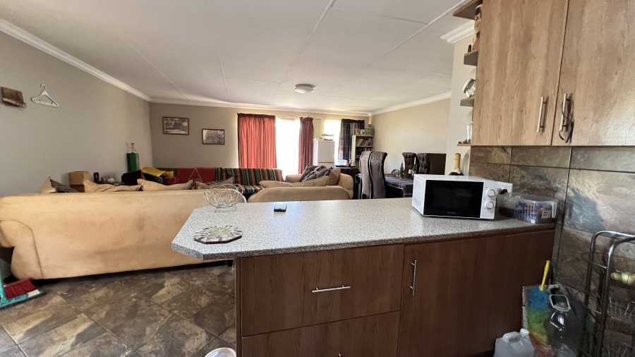 4 Bedroom Property for Sale in Beckedan Gauteng