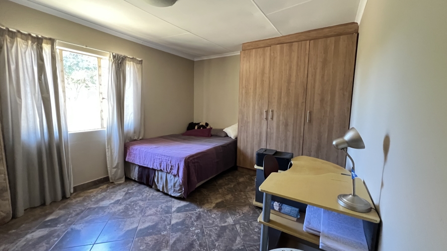 4 Bedroom Property for Sale in Beckedan Gauteng