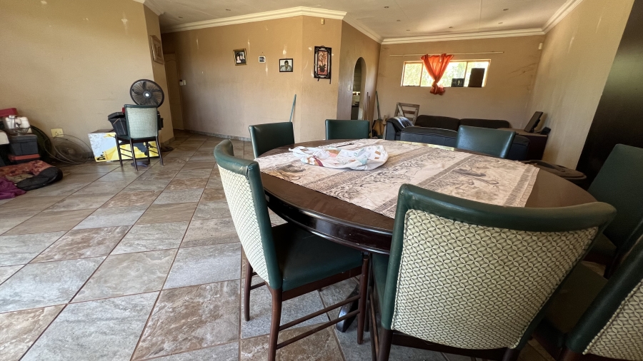 4 Bedroom Property for Sale in Beckedan Gauteng