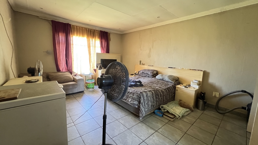 4 Bedroom Property for Sale in Beckedan Gauteng