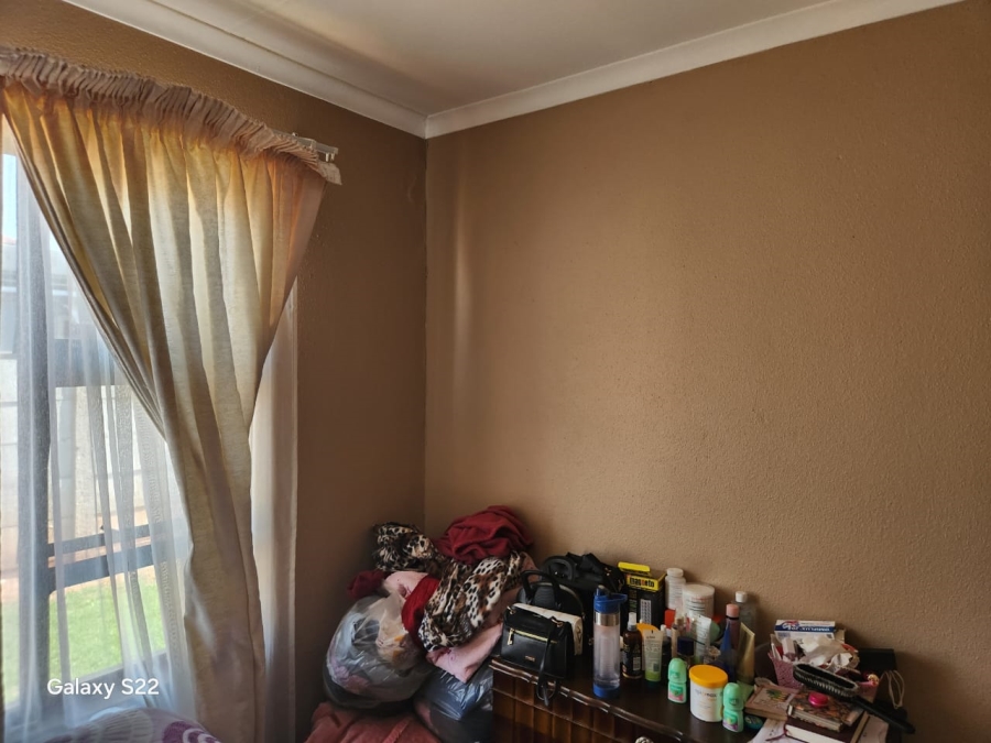 2 Bedroom Property for Sale in Crystal Park Gauteng