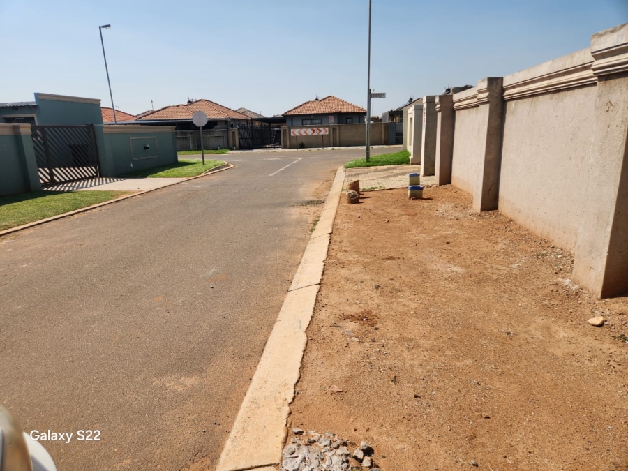 2 Bedroom Property for Sale in Crystal Park Gauteng